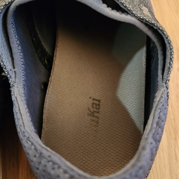 Olukai Nohea Moku Sneakers - Picture 6 of 12